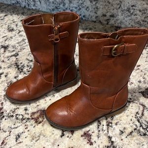 Cat & Jack boots size 9